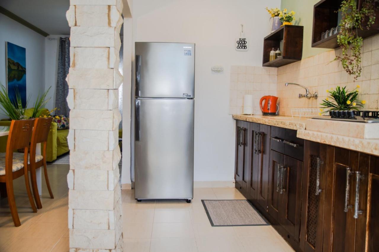 Apartamento אצלנו - בגליל העליון Kiryat Shemona Exterior foto